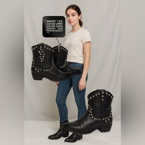 Swaret Women’s 7.5M Black Leather Studded Ankle Cowboy Boots Made in Mexico